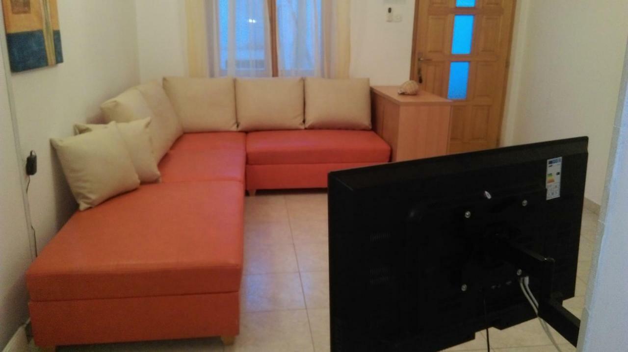 Apartman Restovic Bol Exteriér fotografie