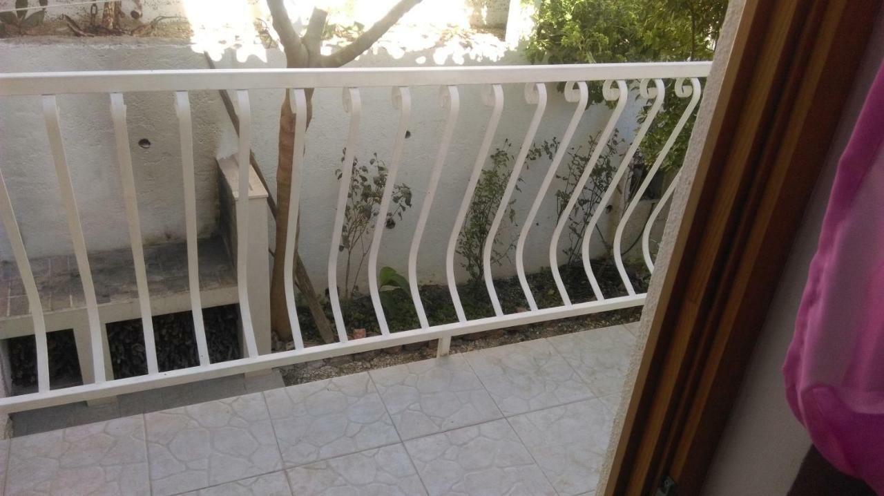 Apartman Restovic Bol Exteriér fotografie